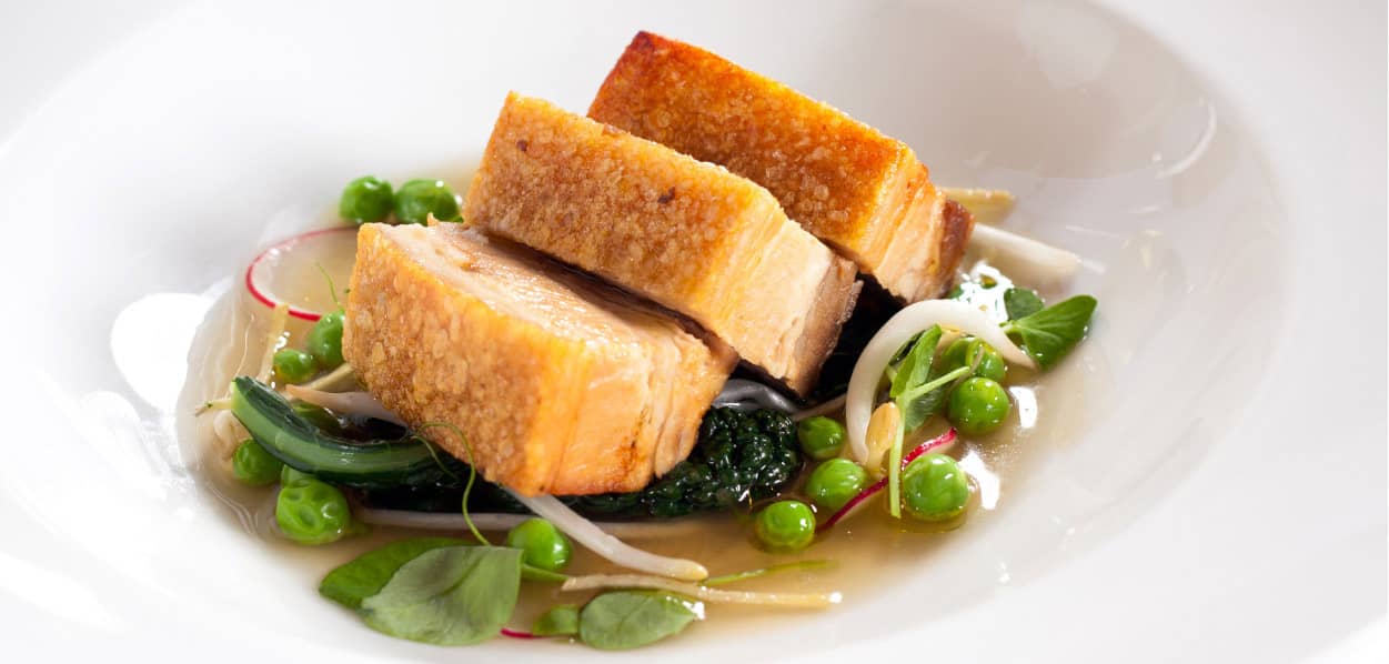 World-Class Cuisine & Bespoke Service